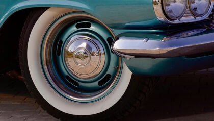 ¿Por qué los neumáticos eran blancos y ahora son negros?