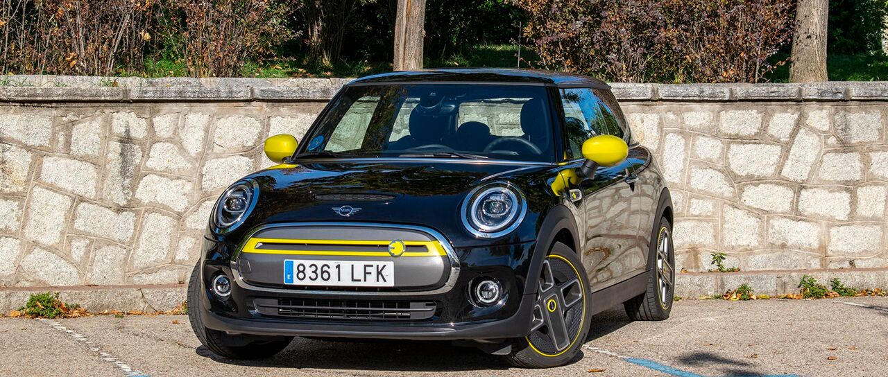 Todas las noticias de coches en un solo portal: Pruebas, fotos, vídeos, informes...