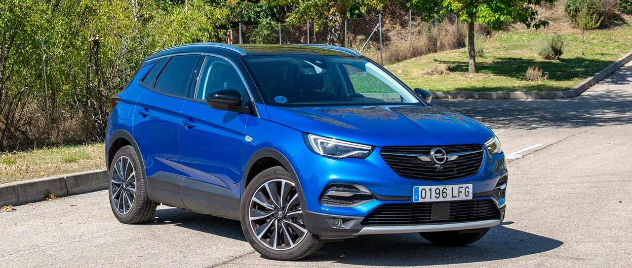 Todas las noticias de coches en un solo portal: Pruebas, fotos, vídeos, informes...