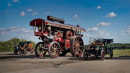 ¿Cuánto crees que puede valer una locomotora de carretera a vapor de 1932?