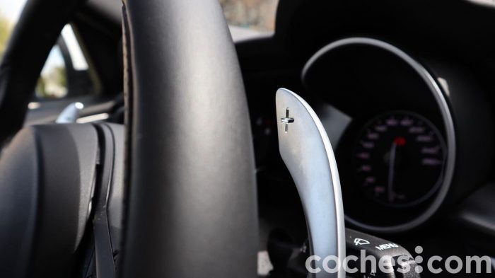 Alfa Romeo Stelvio Veloce Prueba Interior 25 700x393