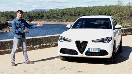 ¿Está tan lejos el Alfa Romeo Stelvio de sus rivales como dicen las ventas? Lo analizamos en vídeo