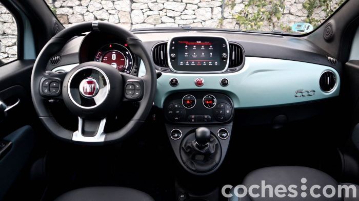 Fiat 500 Hybrid Prueba Interior 12 700x393