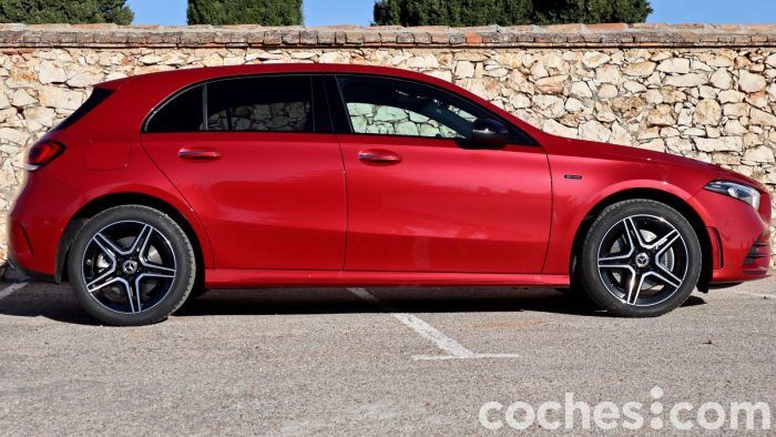 Mercedes A 250e Prueba 3 700x394