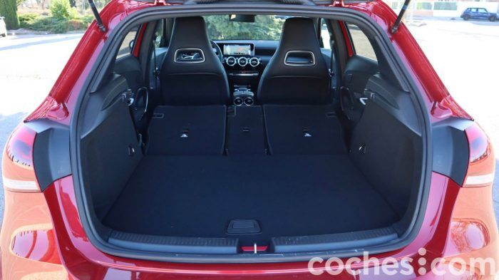 Mercedes A 250e Prueba Maletero 3 700x393