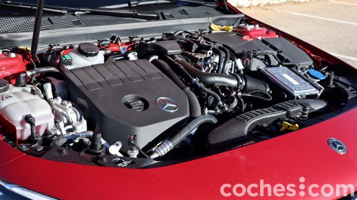 Mercedes A 250e Prueba Motor 2 700x393