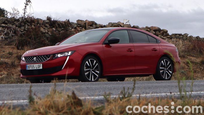 Peugeot 508 Hybrid Prueba 11 700x394