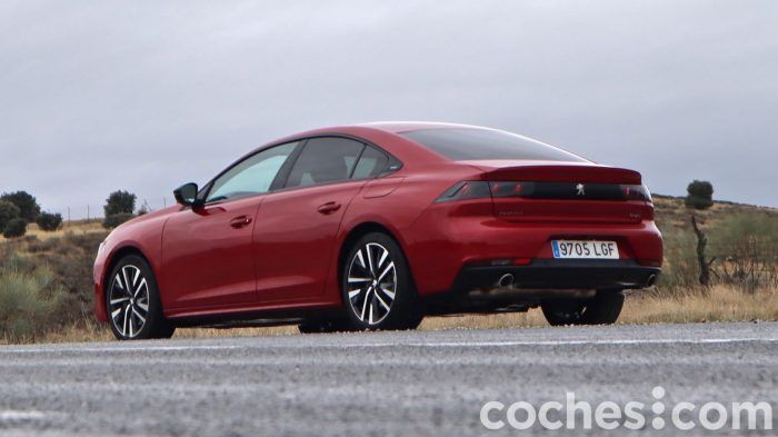 Peugeot 508 Hybrid Prueba 12 700x393