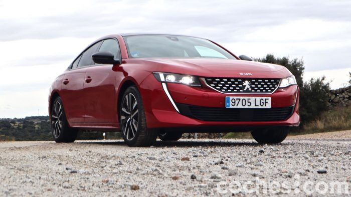 Peugeot 508 Hybrid Prueba 14 700x393