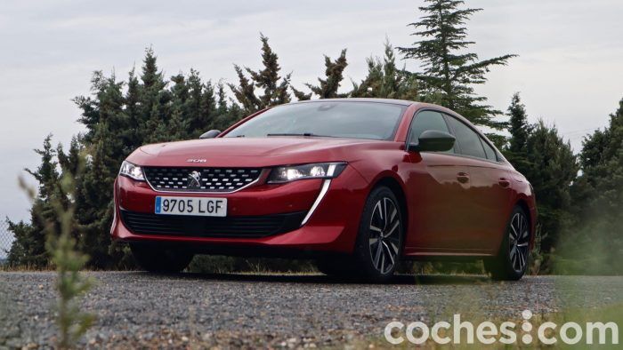 Peugeot 508 Hybrid Prueba 7 700x394