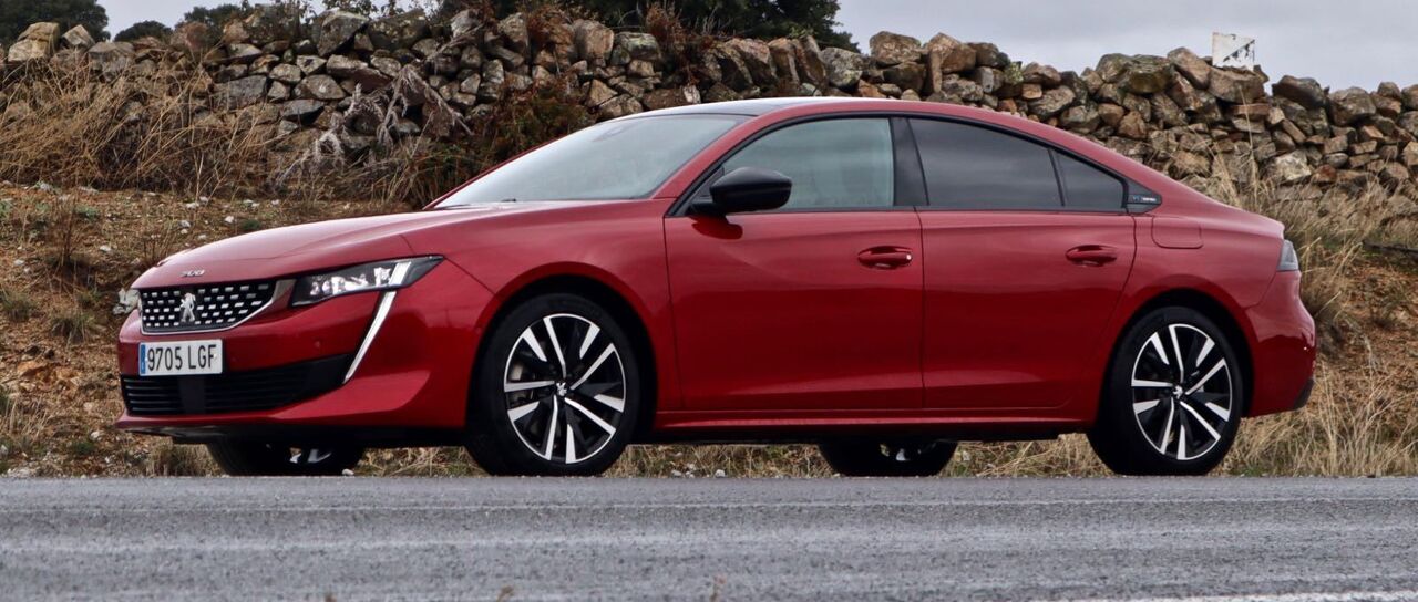 Todas las noticias de coches en un solo portal: Pruebas, fotos, vídeos, informes...