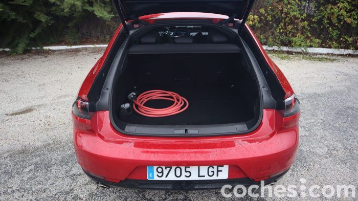 Peugeot 508 Hybrid Prueba Maletero 1 700x393