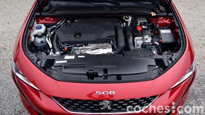 Peugeot 508 Hybrid Prueba Motor 1 700x394