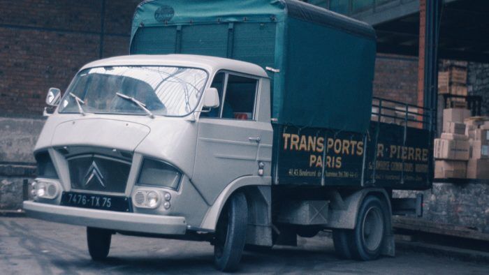 Citroen Type 350 6 700x394