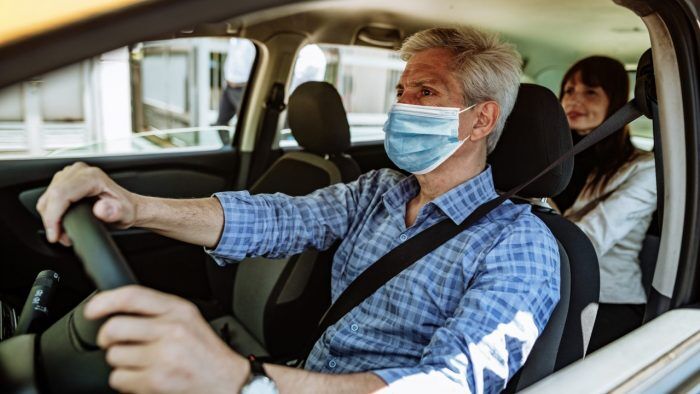 Compartir Coche Coronavirus 1 700x394