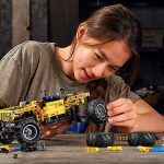 LEGO Technic Jeep Wrangler 7 150x150