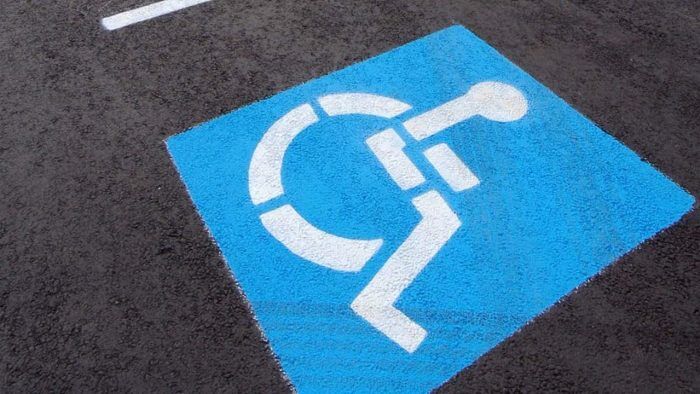 Plaza Aparcamiento Discapacitados 1 700x394