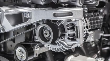 Alternador: ¿Qué es? ¿Qué síntomas presenta cuando se avería?