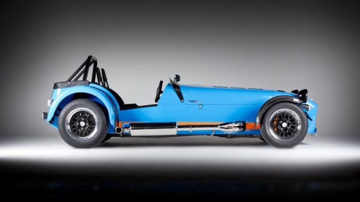 Caterham Seven 620R 700x394