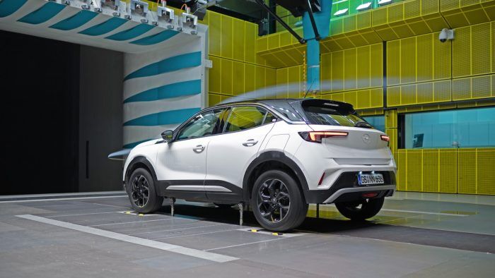 Opel Mokka Aero 7 700x394