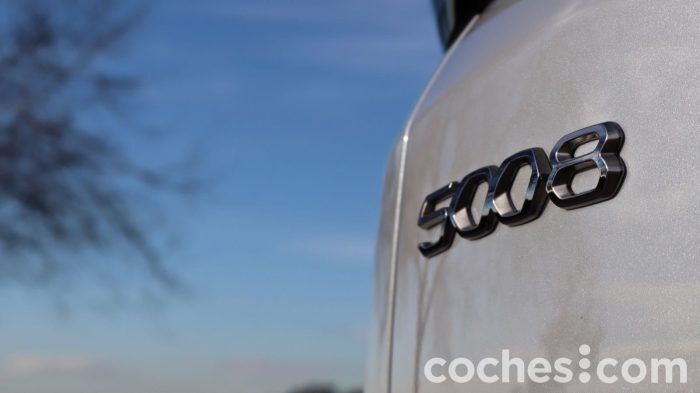 Peugeot 5008 Prueba Detalle 7 700x393