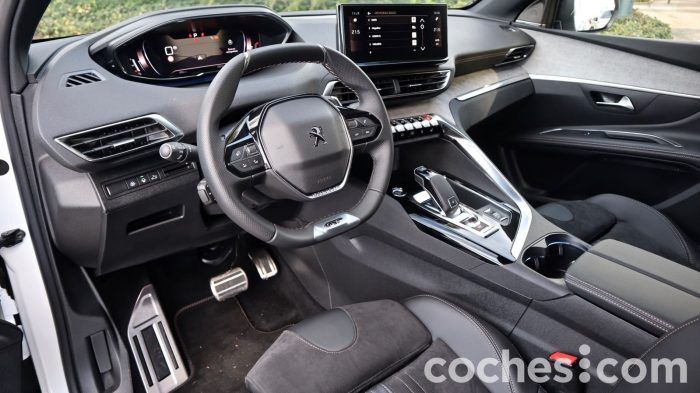 Peugeot 5008 Prueba Interior 7 700x393