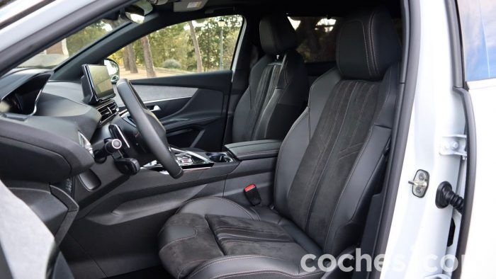 Peugeot 5008 Prueba Interior 9 700x394