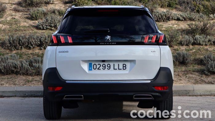 Peugeot 5008 Prueba Trasera 1 700x394