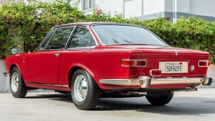 1968 BMW Glas 3000 V8 4 700x394