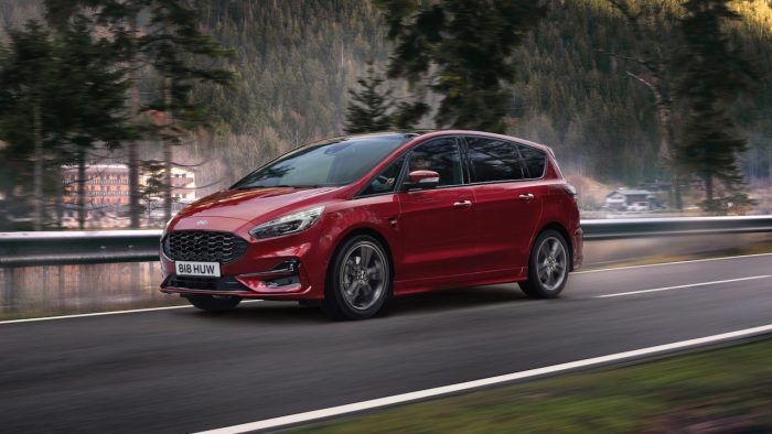 Ford S Max Hybrid 16 700x394