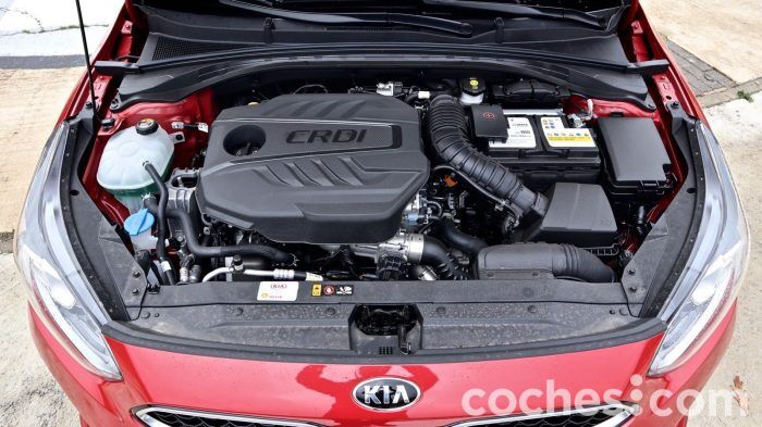 Kia Proceed Diesel Prueba Motor 2 700x393