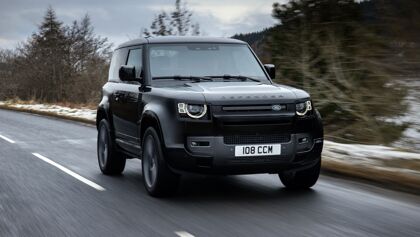 Land Rover Defender V8 2021: el tope de gama llega con 525 CV