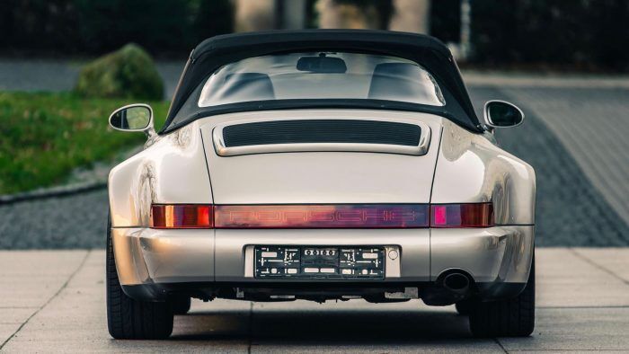 Porsche 911 Cabrio Maradona 8 700x394