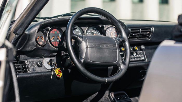 Porsche 911 Cabrio Maradona Interior 3 700x394
