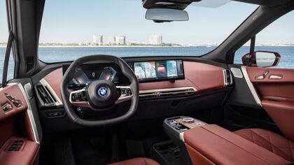 BMW iDrive 8: las bondades del nuevo sistema multimedia