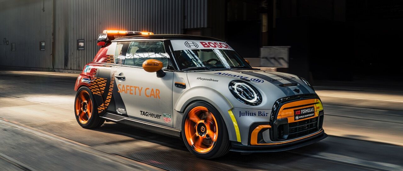 Todas las noticias de coches en un solo portal: Pruebas, fotos, vídeos, informes...