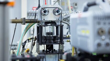 Nissan promete la llegada de un motor de combustión con un 50 % de eficiencia térmica