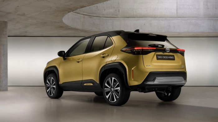 Toyota Yaris Cross Premiere Edition 8 700x394