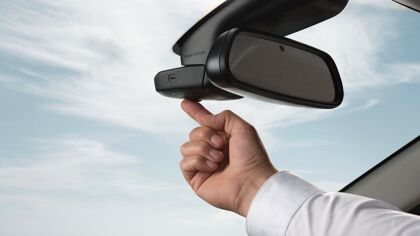 ¿Puede ser interesante una cámara en el coche? Así es la ConnectedCam de Citroën