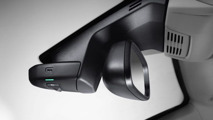 Connected Cam Citroen 2 700x394