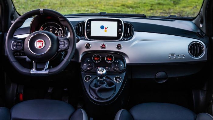 Fiat 500 Hey Google 12 700x394