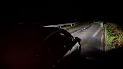 La futura iluminación inteligente de Ford se adelantará a los peligros de las curvas