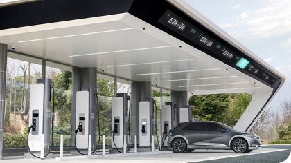 Hyundai preparara sus E-Pit: electrolineras de carga rápida inspiradas en la Fórmula 1