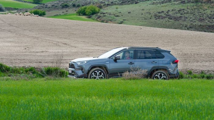 Toyota RAV4 PHEV Prueba Dinamico 4 700x394
