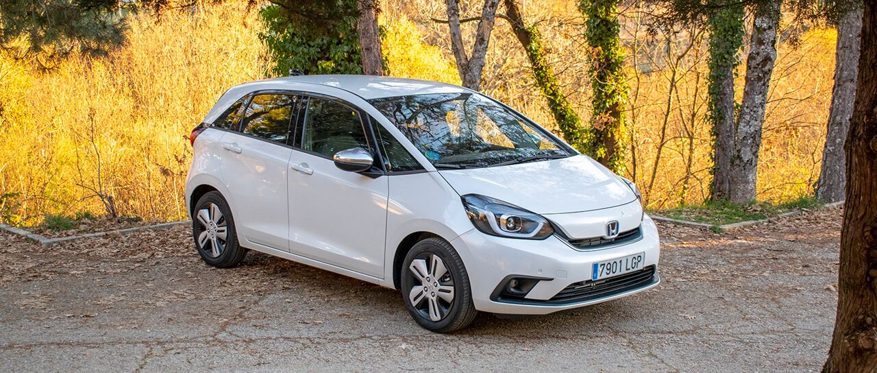 Todas las noticias de coches en un solo portal: Pruebas, fotos, vídeos, informes...