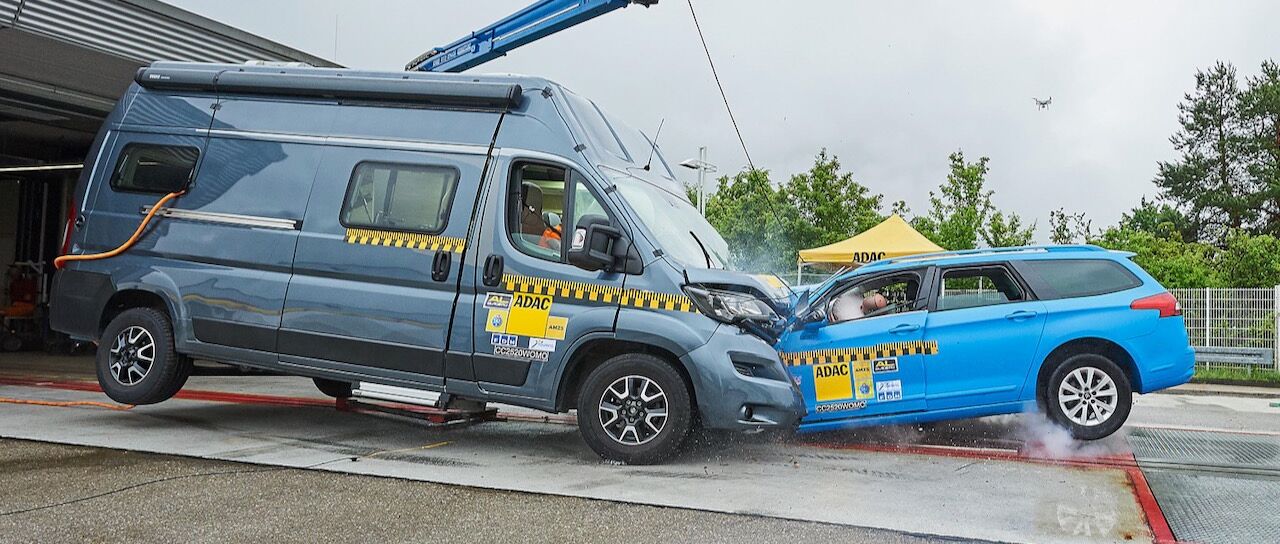 Todas las noticias de coches en un solo portal: Pruebas, fotos, vídeos, informes...