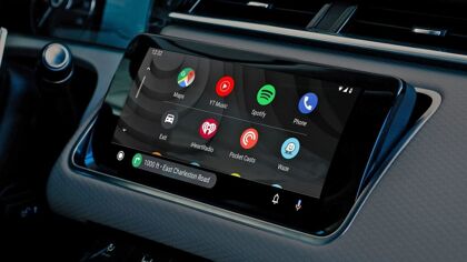 YouTube y Android Auto: te explicamos cómo ver vídeos en la pantalla de tu coche