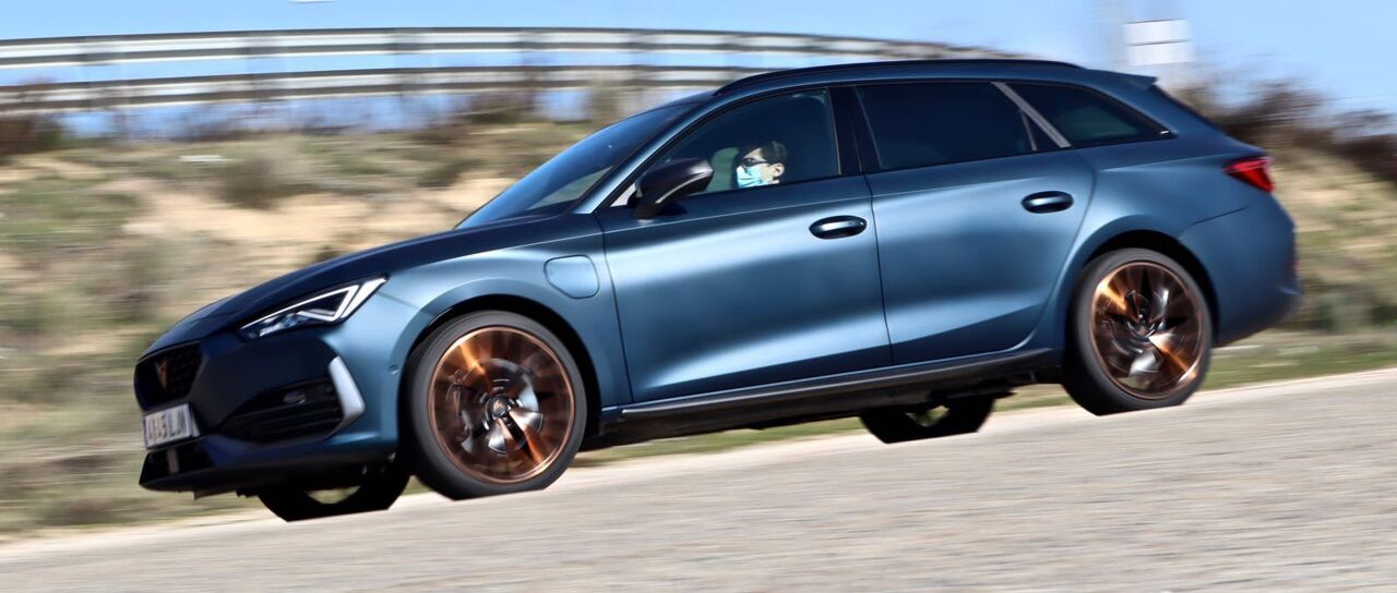 Todas las noticias de coches en un solo portal: Pruebas, fotos, vídeos, informes...