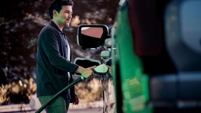 Ford F 150 Lightning 23 700x394