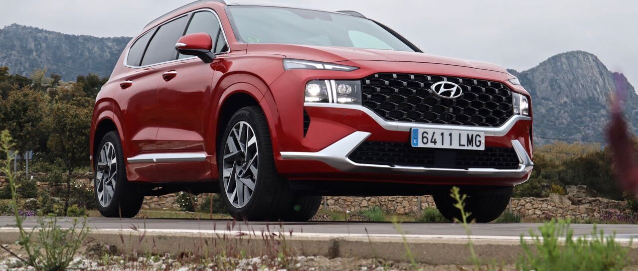 Todas las noticias de coches en un solo portal: Pruebas, fotos, vídeos, informes...